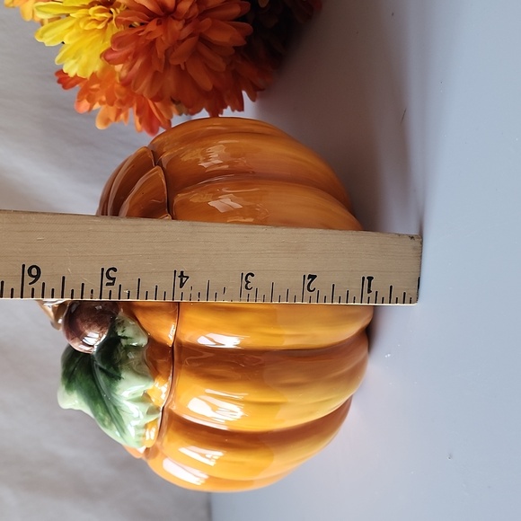 NEW, David's Cookies Jar. - Picture 9 of 9